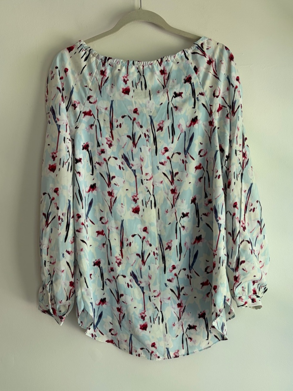 NWT Haute Hippie Split Sleeve Tie Neck Floral Mini Dress Size XS - Picture 4 of 5